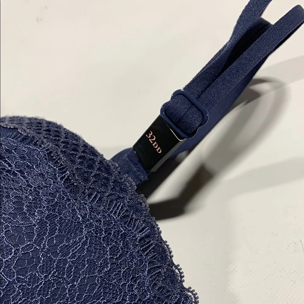 Victoria’s Secret - 32DD - 7139 -‎ Elegant Lace Women's Bra in Navy Blue